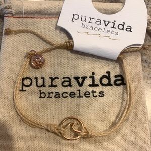 NWT Puravida Wave Bracelet